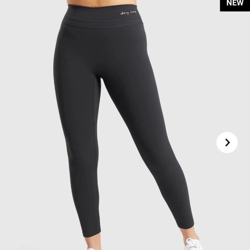 Gymshark x Whitney Simmons leggings
